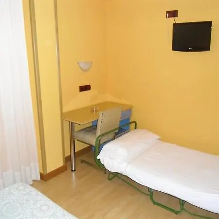 Guest house Don Suero 2*